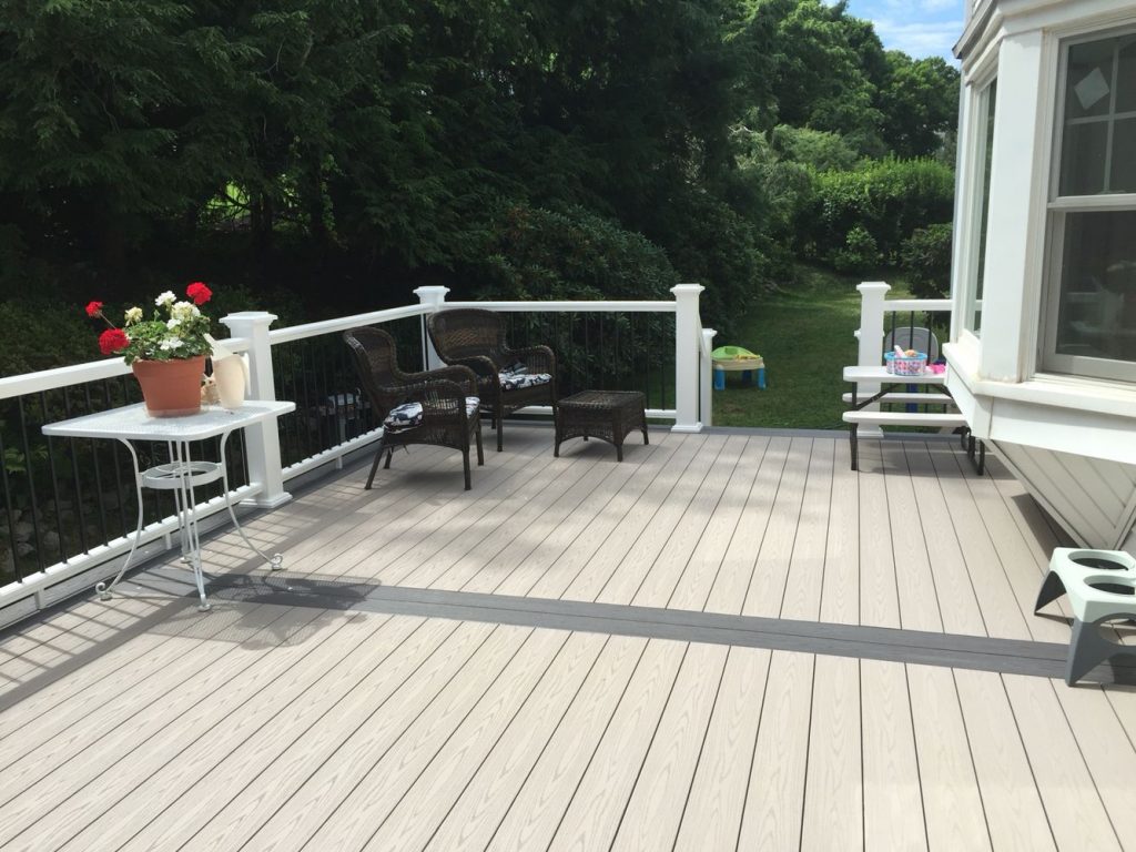 Deck services